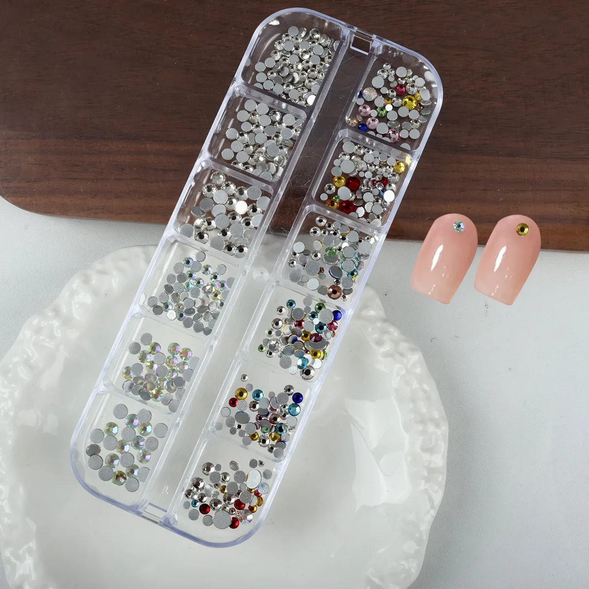 12li Parlak Renkli ve Kristal Görünümlü Tırnak Süsleme Taşları Nail Art Süsleme Taşları WN-517 görsel 2